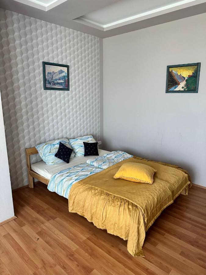 Velvet Motel Hegyeshalom Bagian luar foto